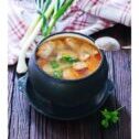 Frozen Postpartum Soups: The Post-Confinement Nourishment Plan